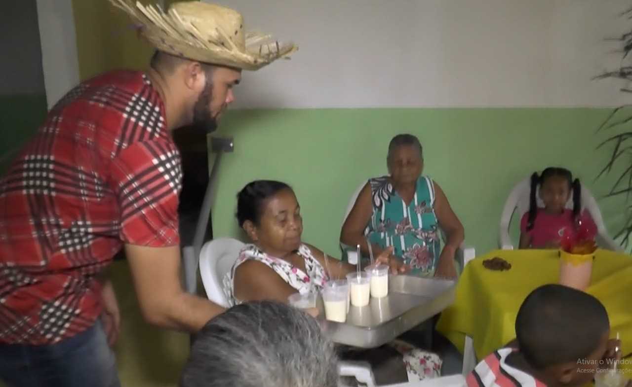 Camacã: Secretaria de Assistência Social realiza o Arraiá do Clube dos idosos
